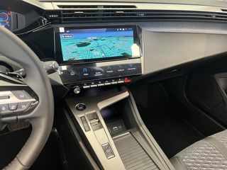 Peugeot 308 2026 1,2CC 145HP HYBRID ALLURE-thumb-22