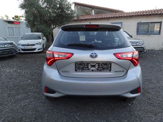 Toyota Yaris 2018 1.5 Hybrid Style Hatchback 5-door (Euro 6.2)-thumb-11