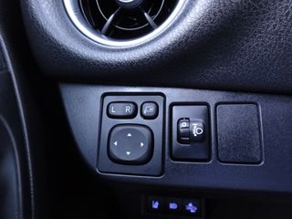 Toyota Yaris 2018 1.5 Hybrid Style Hatchback 5-door (Euro 6.2)-thumb-26