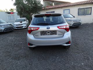Toyota Yaris 2018 1.5 Hybrid Style Hatchback 5-door (Euro 6.2)-thumb-12