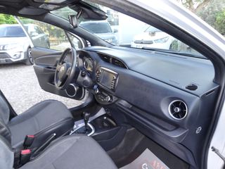Toyota Yaris 2018 1.5 Hybrid Style Hatchback 5-door (Euro 6.2)-thumb-19