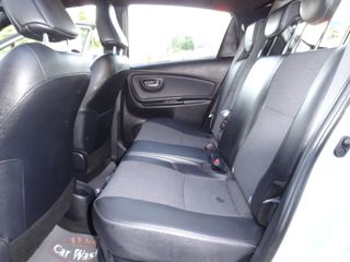 Toyota Yaris 2018 1.5 Hybrid Style Hatchback 5-door (Euro 6.2)-thumb-21