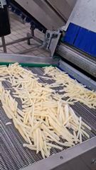 Peeling potatoes, αποφλοιωτικο μηχάνημα πατάτας