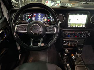 Jeep Wrangler 2022 SAHARA EDITION-thumb-24