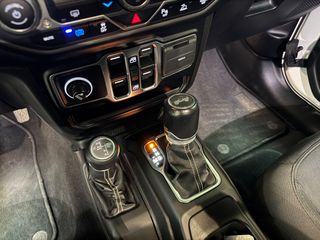 Jeep Wrangler 2022 SAHARA EDITION-thumb-38