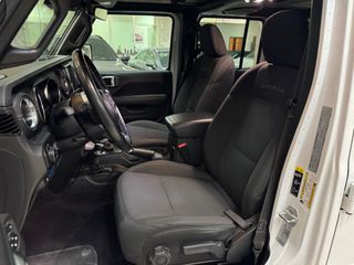 Jeep Wrangler 2022 SAHARA EDITION-thumb-41
