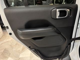 Jeep Wrangler 2022 SAHARA EDITION-thumb-48