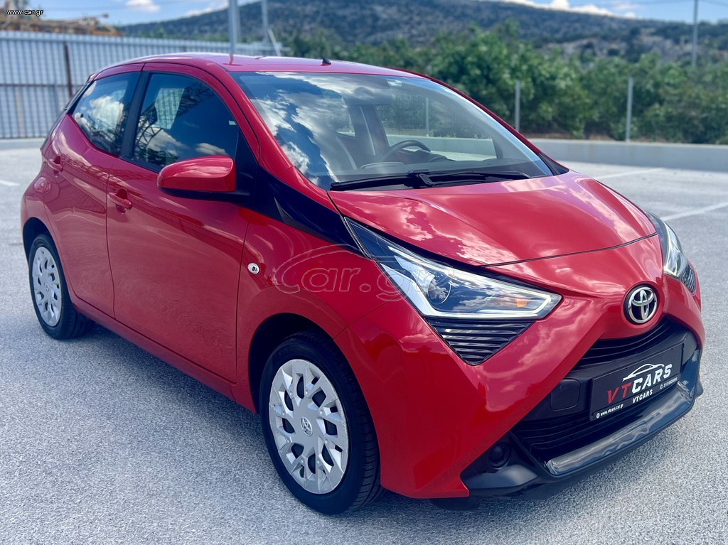 Toyota Aygo 2019 1.0 72hp/ΑΥΤΟΜΑΤΟ/ΟΘΟΝΗ/CAMERA/LED/CARPLAY/F1 PADDLES/EU6