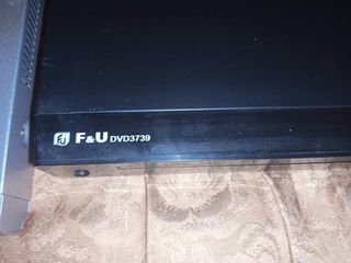 DVD PLAYER F&U-thumb-1