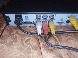 DVD PLAYER F&U-thumb-2
