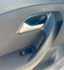 Volkswagen Polo 2016 1.4 TDI BlueMotion 90hp/ΟΘΟΝΗ/PARKTRONIC/NAVI/CARPLAY/EU6-thumb-14