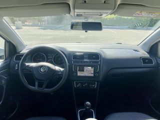 Volkswagen Polo 2016 1.4 TDI BlueMotion 90hp/ΟΘΟΝΗ/PARKTRONIC/NAVI/CARPLAY/EU6-thumb-23