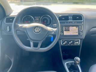 Volkswagen Polo 2016 1.4 TDI BlueMotion 90hp/ΟΘΟΝΗ/PARKTRONIC/NAVI/CARPLAY/EU6-thumb-24