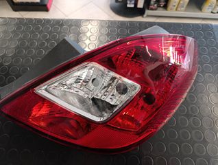 Πωλείται αριστερό πίσω φανάρι (depo) από renault megane hatcback 5door 99-01