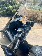 Yamaha TMAX 560 Tech Max 2023-thumb-13