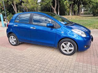 Toyota Yaris 2011 YARIS 1.3 VVTI