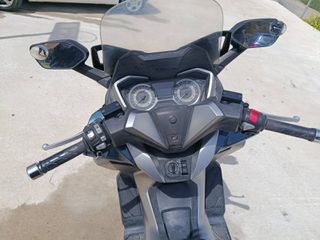 Honda Forza 300 2019-thumb-3