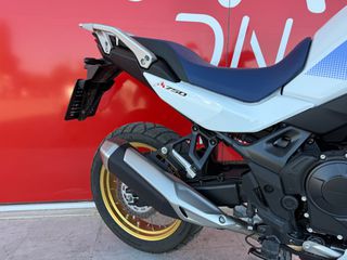 Honda Transalp 750 XL 2023-thumb-1