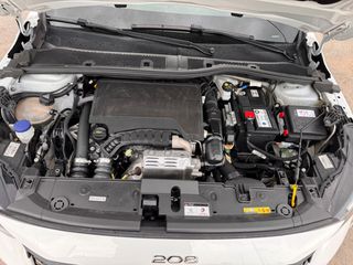 Peugeot 208 2022 1.2 cc  100hp /PureTech  Active Business/-thumb-35