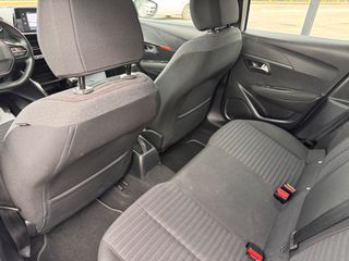 Peugeot 208 2022 1.2 cc  100hp /PureTech  Active Business/-thumb-27