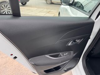 Peugeot 208 2022 1.2 cc  100hp /PureTech  Active Business/-thumb-33