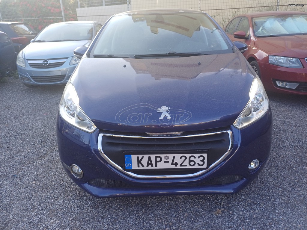 Peugeot 208 2013