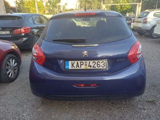 Peugeot 208 2013-thumb-3