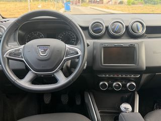 Dacia Duster 2021 4X4-thumb-9