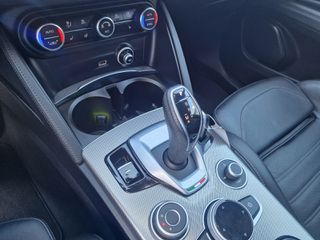 Alfa Romeo Stelvio 2023 2.2  VELOCE AT8 Q4 210PS-thumb-11