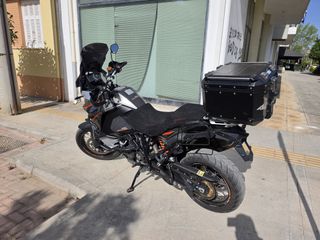 KTM 1190 Adventure 2017 LC8-thumb-2
