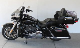 Harley Davidson Electra Glide Ultra Limited 2017-thumb-1