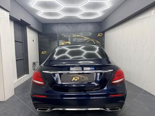 Mercedes-Benz E 220 2018 AMG LINE 9G TRONIC-thumb-2