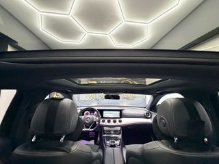 Mercedes-Benz E 220 2018 AMG LINE 9G TRONIC-thumb-14