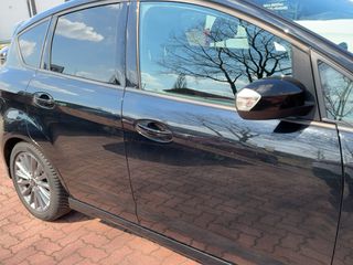 Ford C-Max 2019-thumb-5