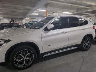 Bmw X1 2017 xdrive 25d-thumb-2