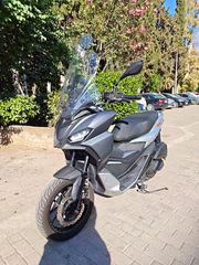 Aprilia SR GT 200 2022