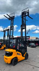 Κλαρκ 2026 UN F SERIES 3500KG καμπίνα triplex-thumb-1