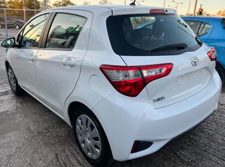 Toyota Yaris 2020 LIVE TSS 1500CC CAMERA ΕΛΛΗΝΙΚΗΣ ΑΝΤΙΠΡΟΣΩΠΕΙΑΣ!!!-thumb-4