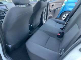 Toyota Yaris 2020 LIVE TSS 1500CC CAMERA ΕΛΛΗΝΙΚΗΣ ΑΝΤΙΠΡΟΣΩΠΕΙΑΣ!!!-thumb-17