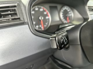 Seat Arona 2020-thumb-3