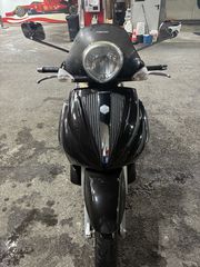 Piaggio Beverly 300i Tourer 2011-thumb-2