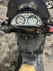 Piaggio Beverly 300i Tourer 2011-thumb-5