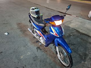 Honda Astrea Supra 100 2000 Astrea Supra NF100