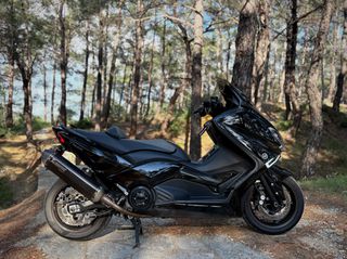 Yamaha T-Max 530 2012-thumb-1
