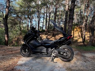 Yamaha T-Max 530 2012-thumb-6