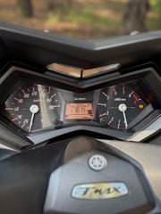 Yamaha T-Max 530 2012-thumb-11