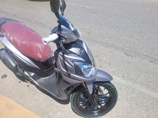 Sym Symphony SR 125i 2026 ABS EΠΩΝΥΜΑ ΔΩΡΑ ΔΙΕΤΗΣ ΕΓΓΥΗΣΗ-thumb-2