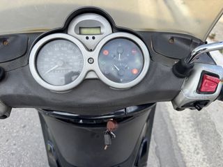 Piaggio Beverly 400 2007 400IE-thumb-7