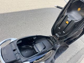 Piaggio Beverly 400 2007 400IE-thumb-11