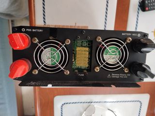 Power inverter σε πολύ καλή κατάσταση-thumb-2